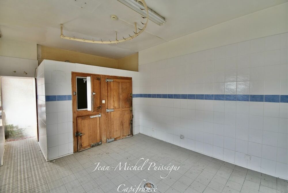 Vente Maison à vendre à BEAUCHALOT (31), Maison 10 Pièces de 300m2 Beauchalot