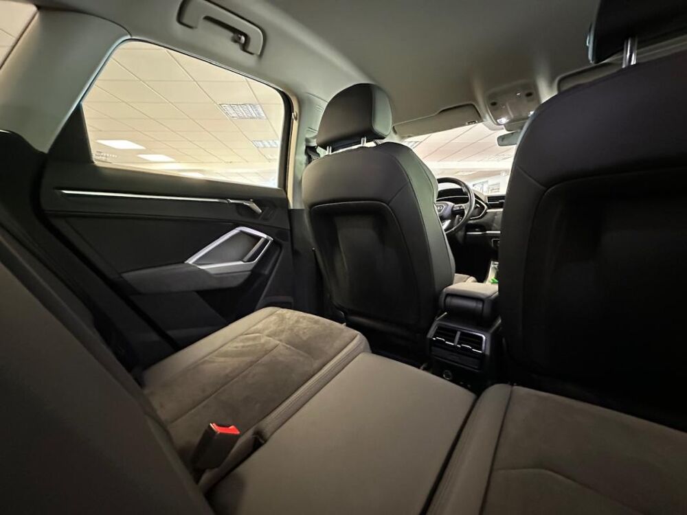 Q3 II 40 TFSI 190 DESIGN LUXE QUATTRO S tronic 7 2019 occasion 78240 Chambourcy