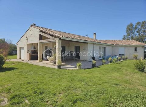   Maison de plain pied de 140m2, 5 pi�ces, 3 chambres avec gite de 65m2 Maison - 7 pi�ce(s) - 205 m�