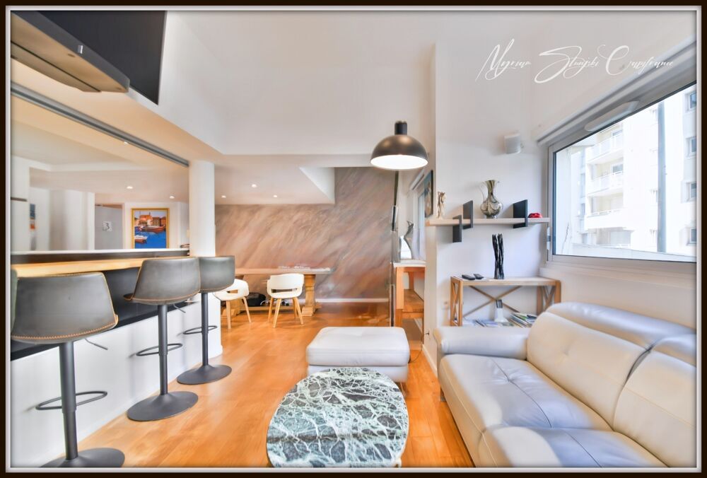 Vente Appartement Appartement à vendre 4 pièces BIARRITZ (64) de 104,11 m² à la grande plage Biarritz
