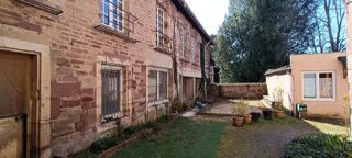  Immeuble à vendre 6 pièces 211 m²