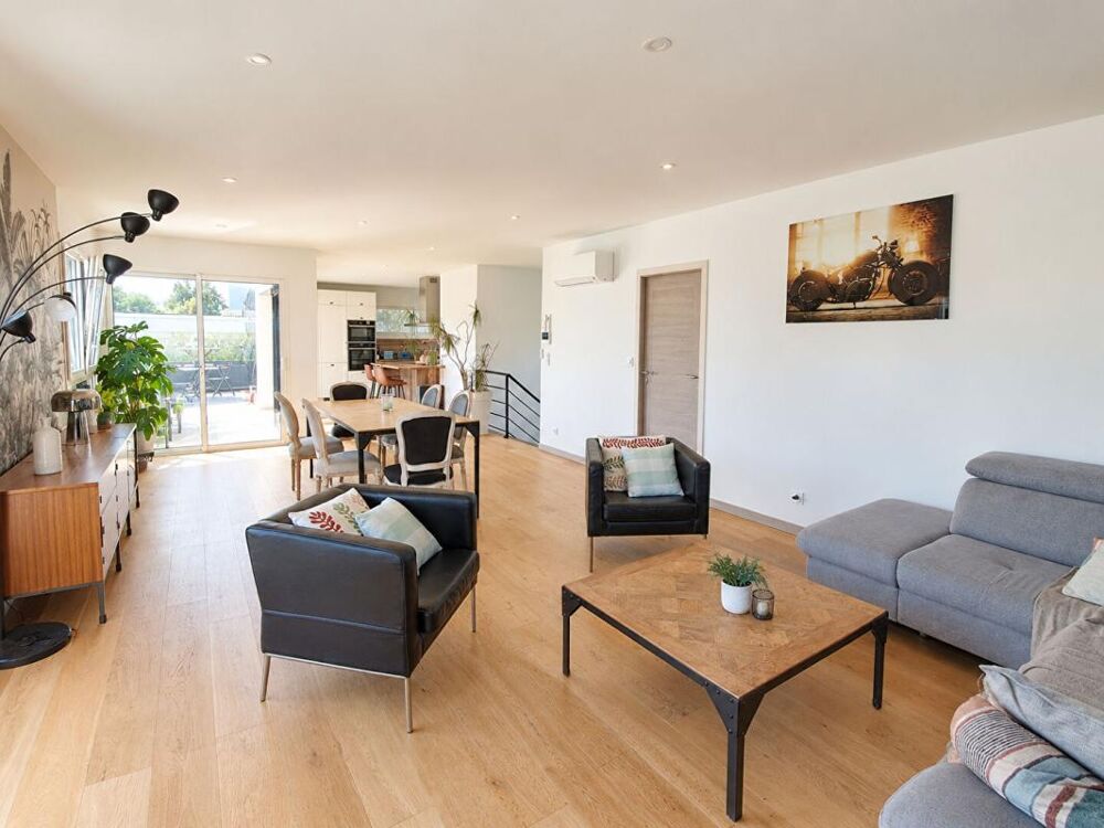 Vente Maison Maison Neuve à Vesoul 8 pièces 157 m2 à 469 000 Euros Vesoul