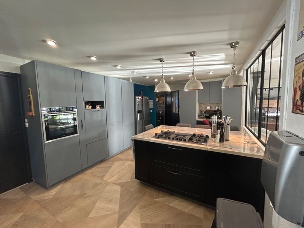Vente Maison MAISON FAMILIALE CONTEMPORAINE 6 CHAMBRES- VIE DE PLAIN PIED-LOCMINE Locmine