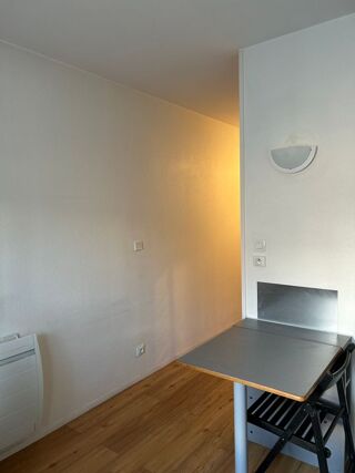  Appartement à louer 1 pièce 20 m²