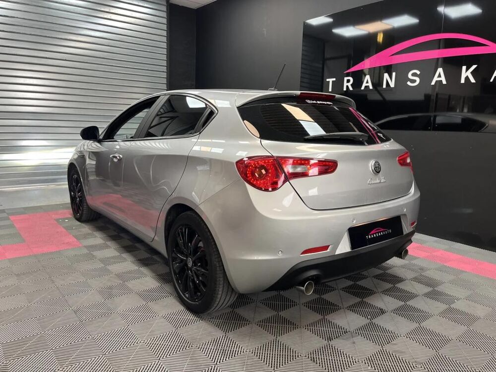 Giulietta 2.0 JTDM 170 2012 occasion 06700 Saint Laurent Du Var