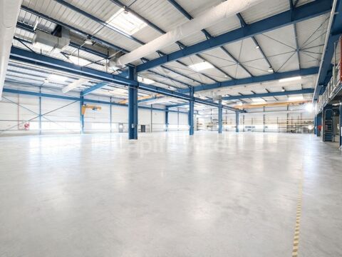 Site industriel et logistique de 6 650 m&sup2; sur 5,1 ha - Acc&egrave;s N10 - Chevanceaux (17) 3490000 17210 Chevanceaux