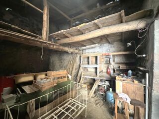  Remise / Grange à vendre 3 pièces 190 m²