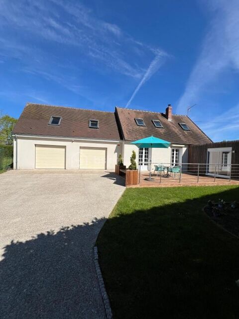   MAISON 157M2 + JARDIN Maison - 7 pi�ce(s) - 157 m�