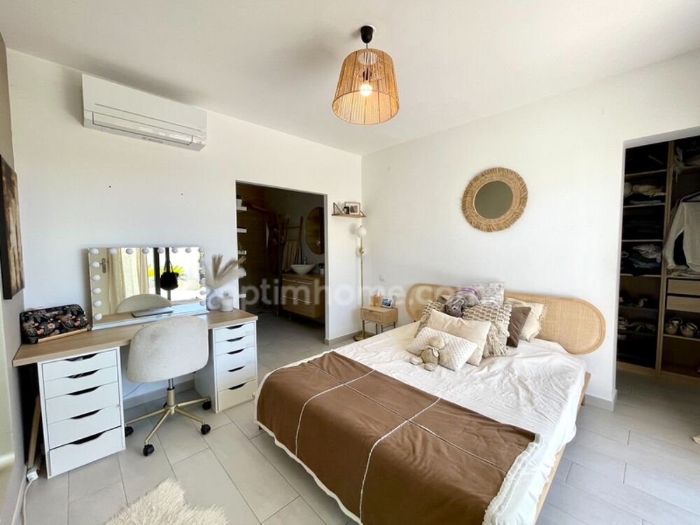 � vendre  Villa Aigues-Mortes (30220)