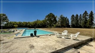  Propriété/château à vendre 15 + pièces 700 m²