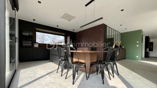  Maison à vendre 7 pièces 245 m²