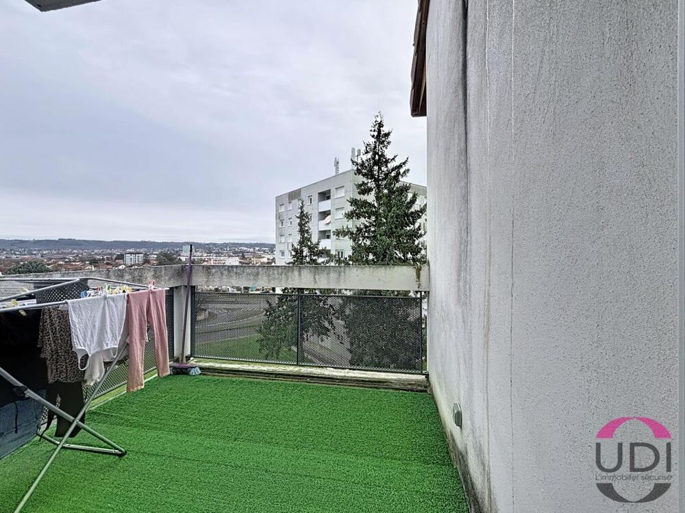 Montluçon - T3 loué avec terrasse, double parking  Résidence récente