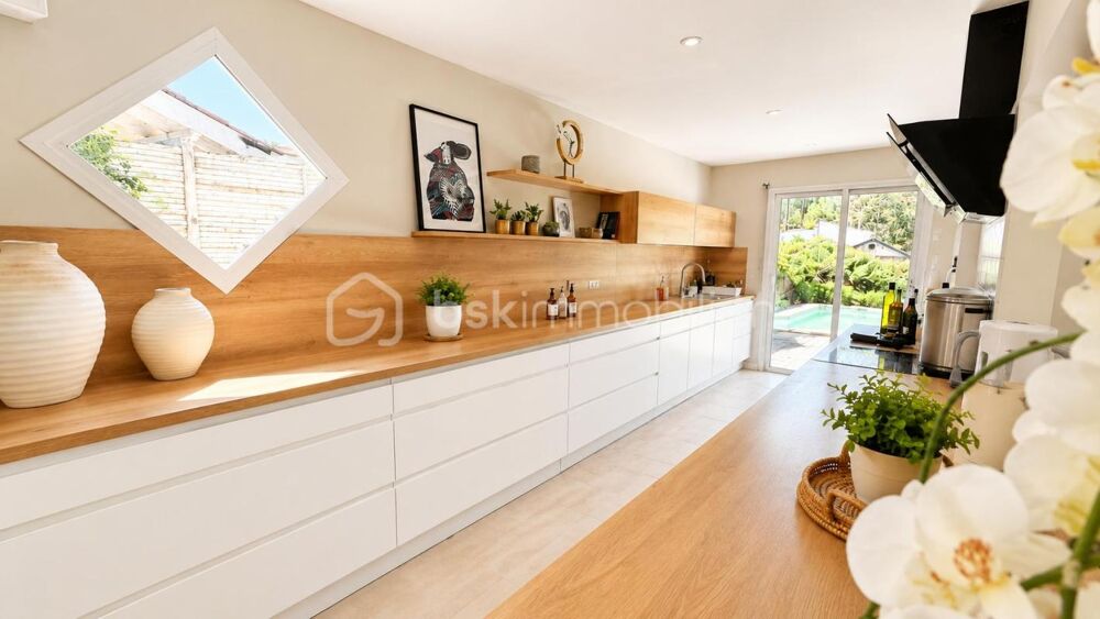 Vente Maison Pessac Quartier des musiciens Maison 136 m² avec piscine 4 chambres Pessac