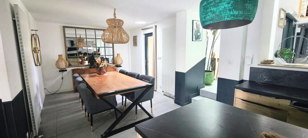 Vente Maison Maison de 10 pièces de 180 m² à Cholet Cholet