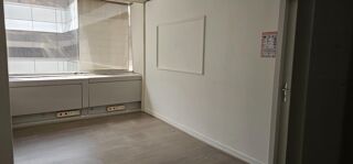   Bureau de 14 m2 à louer à Cergy Préfecture Cergy