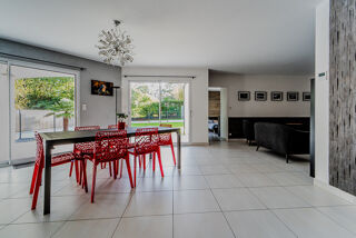  Maison à vendre 6 pièces 135 m²