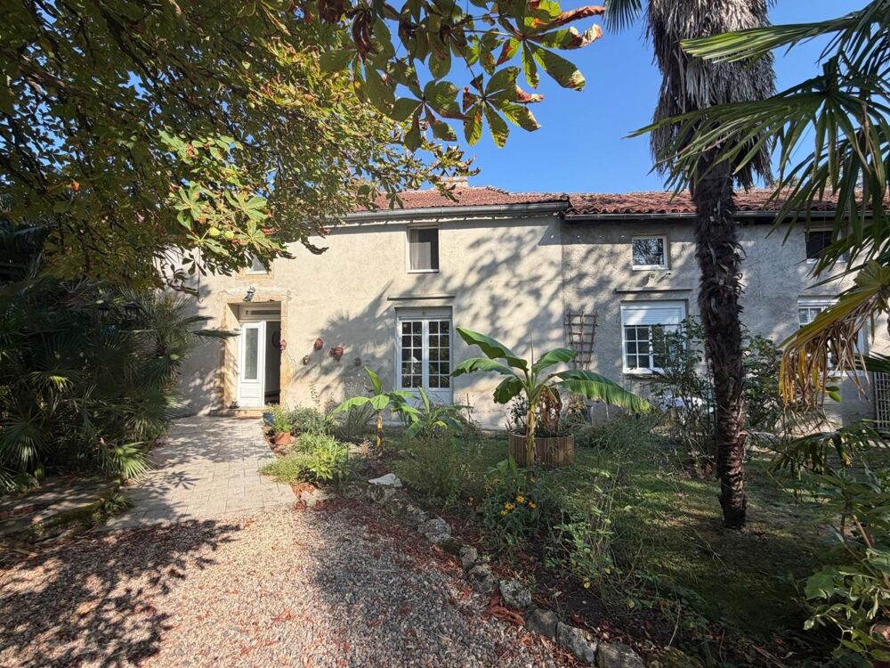Maison 7 pièces 240 m² · à Plaisance · 240 m² · 249 000 €
