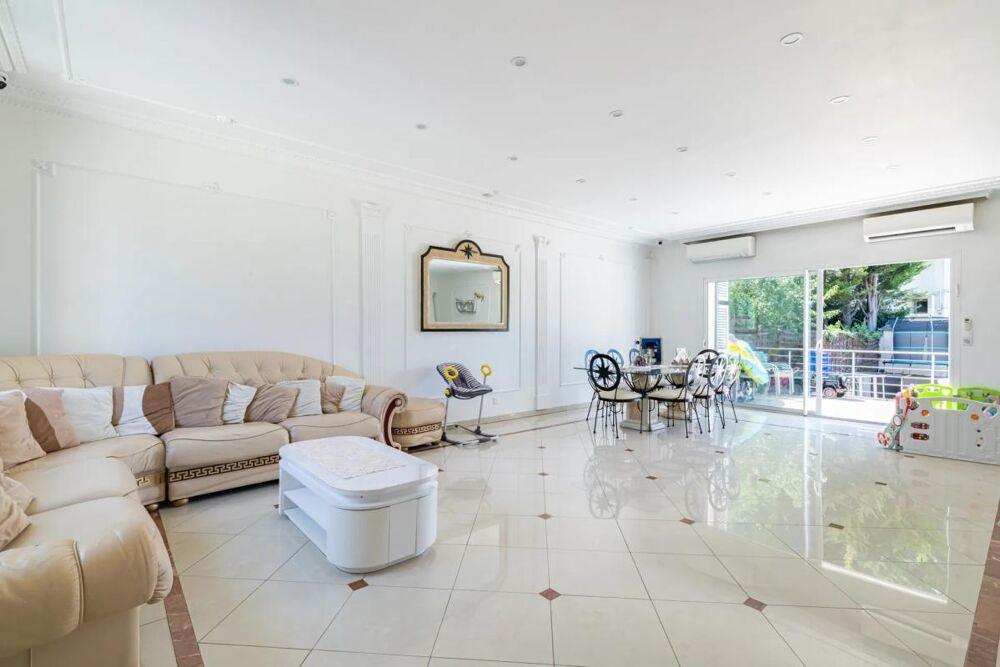 Vente Maison Maison de 10 pièces de 228 m² à Sarcelles Sarcelles