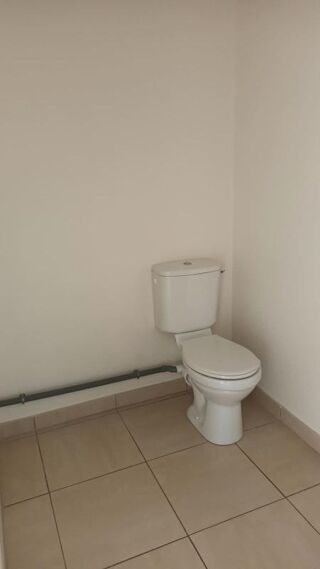  Appartement à louer 2 pièces 57 m²