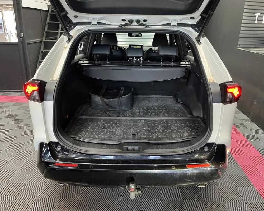 RAV 4 Plug-In Hybrid AWD Collection 2020 occasion 06700 Saint Laurent Du Var