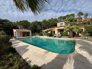  Villa à vendre 6 pièces 142 m²