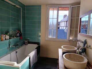  Appartement � louer 5 pi�ces 121 m�