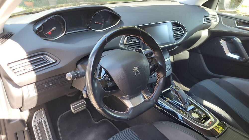 308 1.2 PureTech 130 EAT8 Tech Edition - Automatique 2018 occasion 21000 Dijon