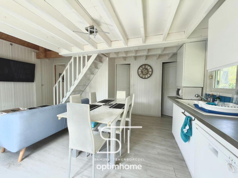 Chalet 45 m² avec 3 chambres, piscine et mini-golf  PONT L'EVEQUE (14130)
