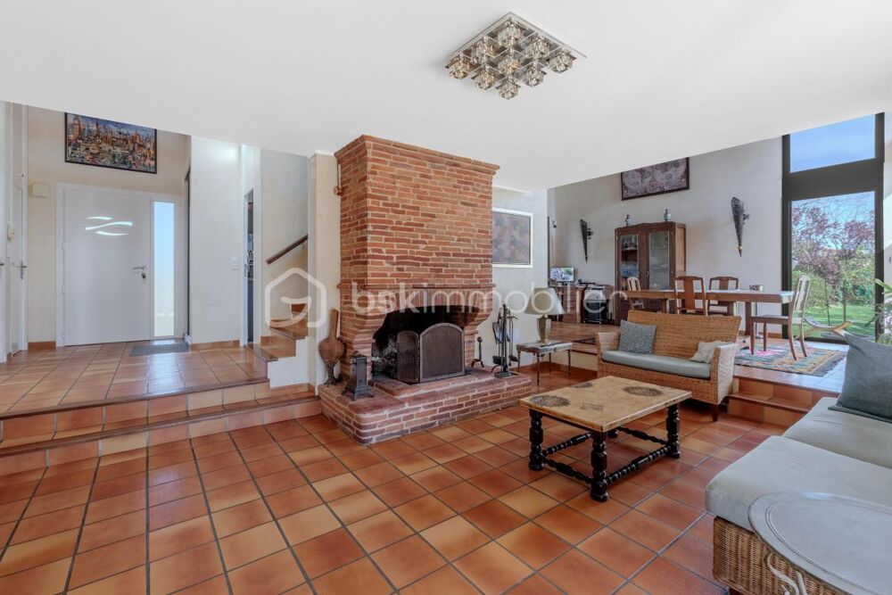 Maison familiale avec grand jardin