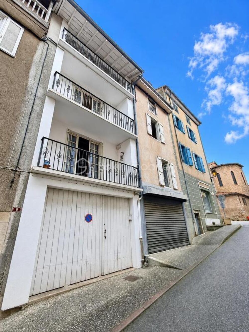 ENSEMBLE IMMOBILIER UNIQUE - 170M² habitables - 170m² d'Annexes
