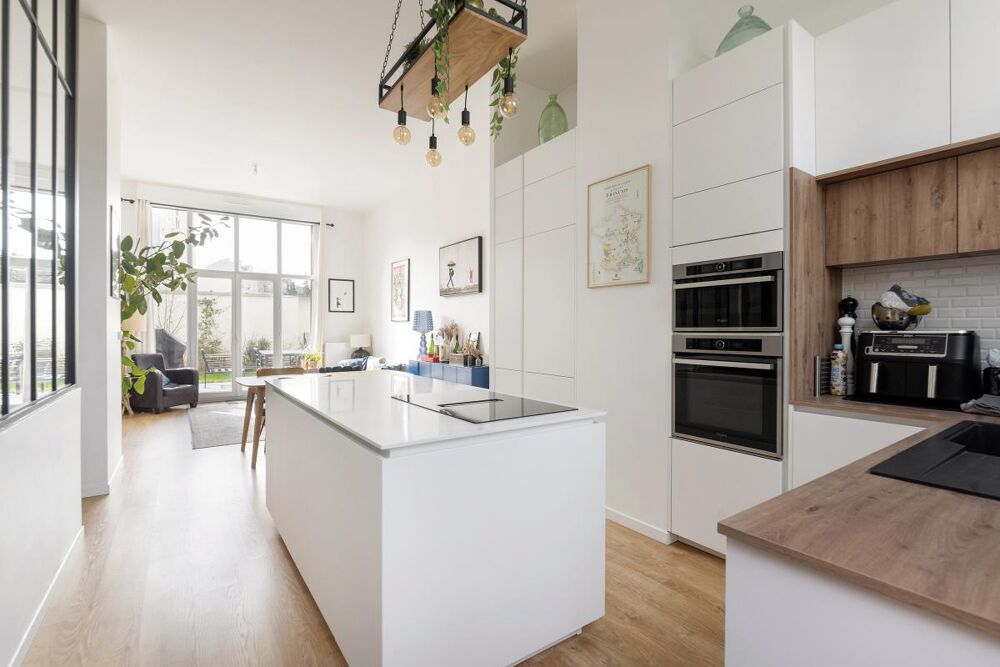   Montreuil (93100)