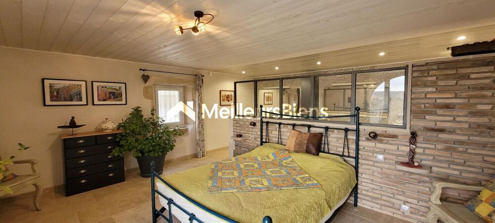  vendre  Proprit/chteau Bourg-Saint-Andol (07700)