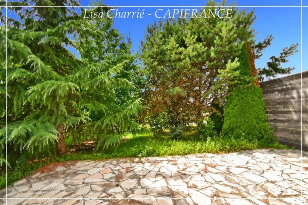 Maison à vendre 8 pièces proche de NOGARO (32) de 295 m2 au total avec appartement indépendant sur 2140 m2 de terrain