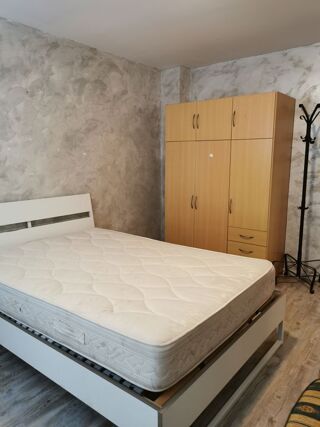  Maison à louer 4 pièces 80 m²