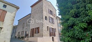  Propriété/château à vendre 4 pièces 120 m²