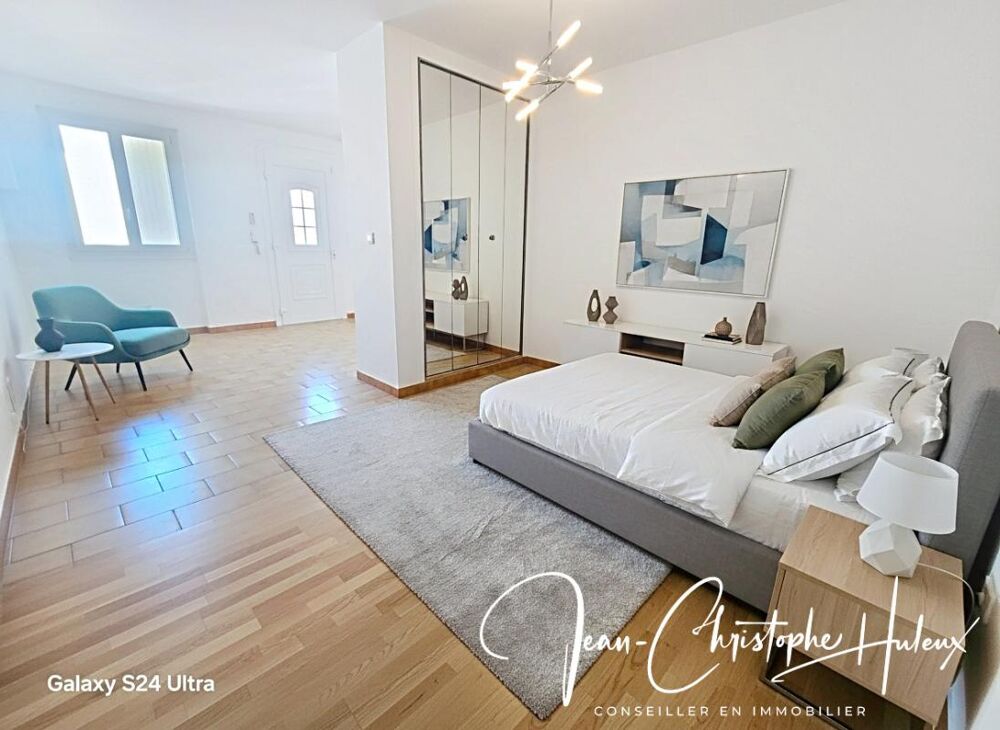 Vente Appartement 30000  NIMES - studio 36 m2 + 15 m2 en aménageant les combles Nimes