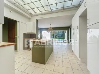  Maison  vendre 5 pices 158 m