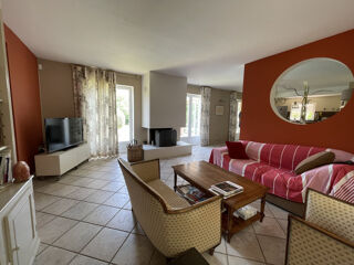  Maison � vendre 5 pi�ces 210 m�