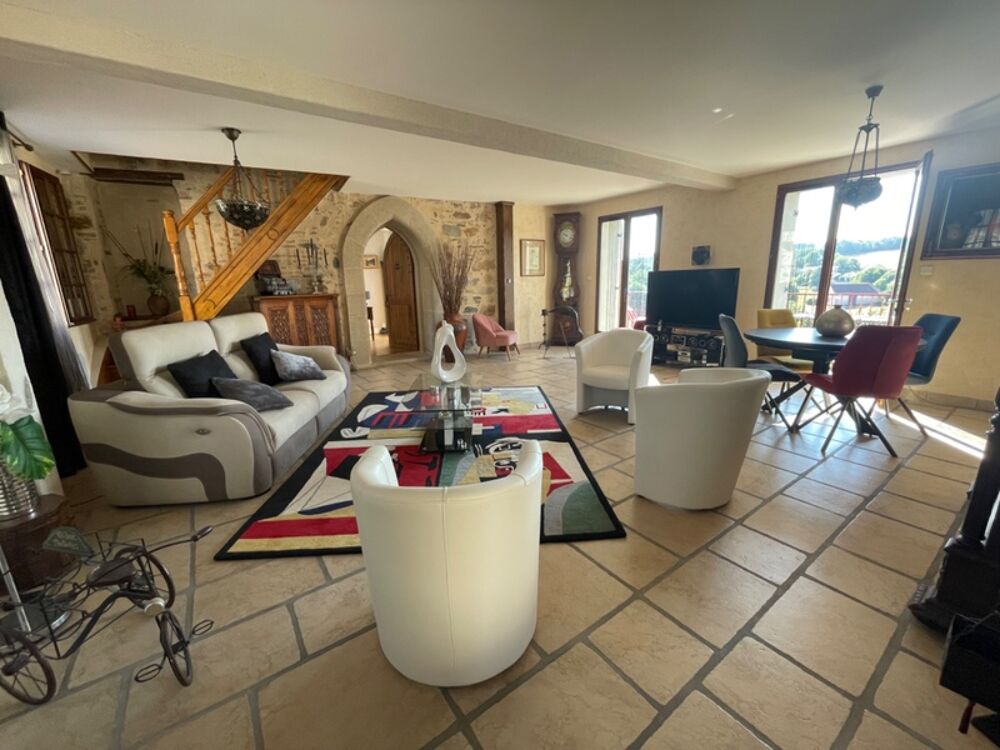 Vue panoramique tout confort 219m2 LA CELLE DUNOISE (23)