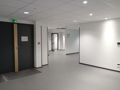 BOURG EN BRESSE - Bureaux 356000 01000 Bourg en bresse