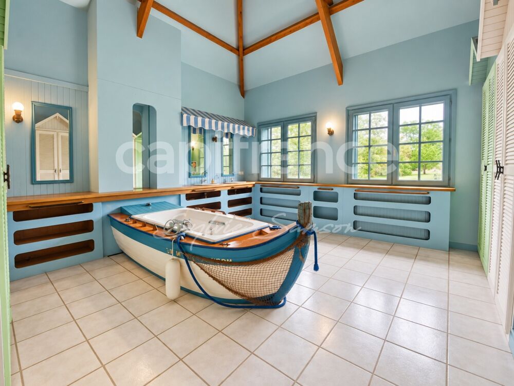 à vendre  Propriété/château Goussonville (78930)