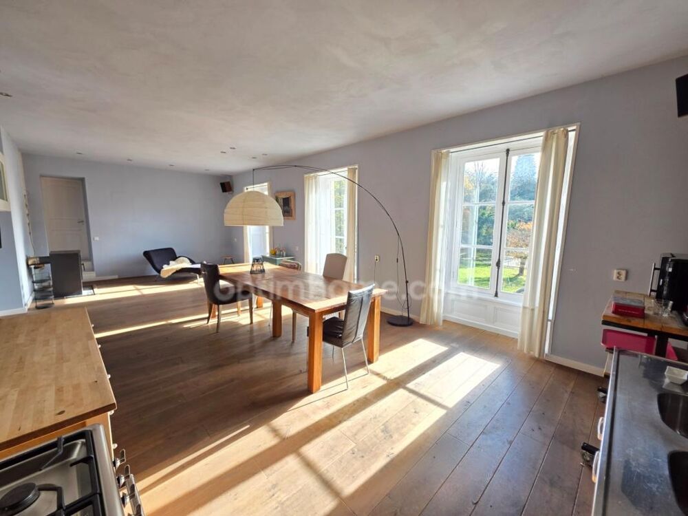 à vendre  Propriété/château Châteauneuf-la-Forêt (87130)