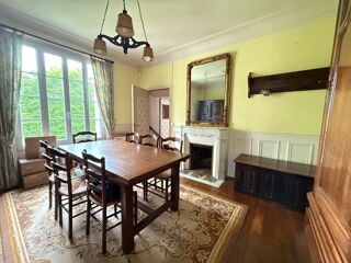  Maison à vendre 10 pièces 184 m²