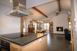  Villa � vendre 8 pi�ces 146 m�