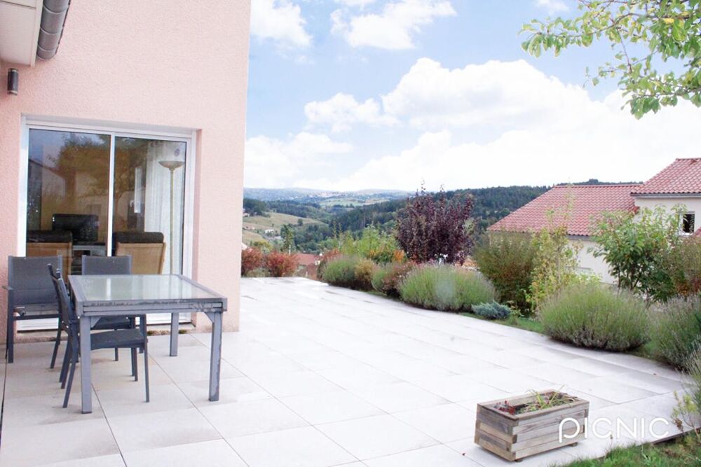 Vente Maison Langogne Maison  5 pièce(s) 172 m2 avec 4 chambres double garage vue dégagée Langogne