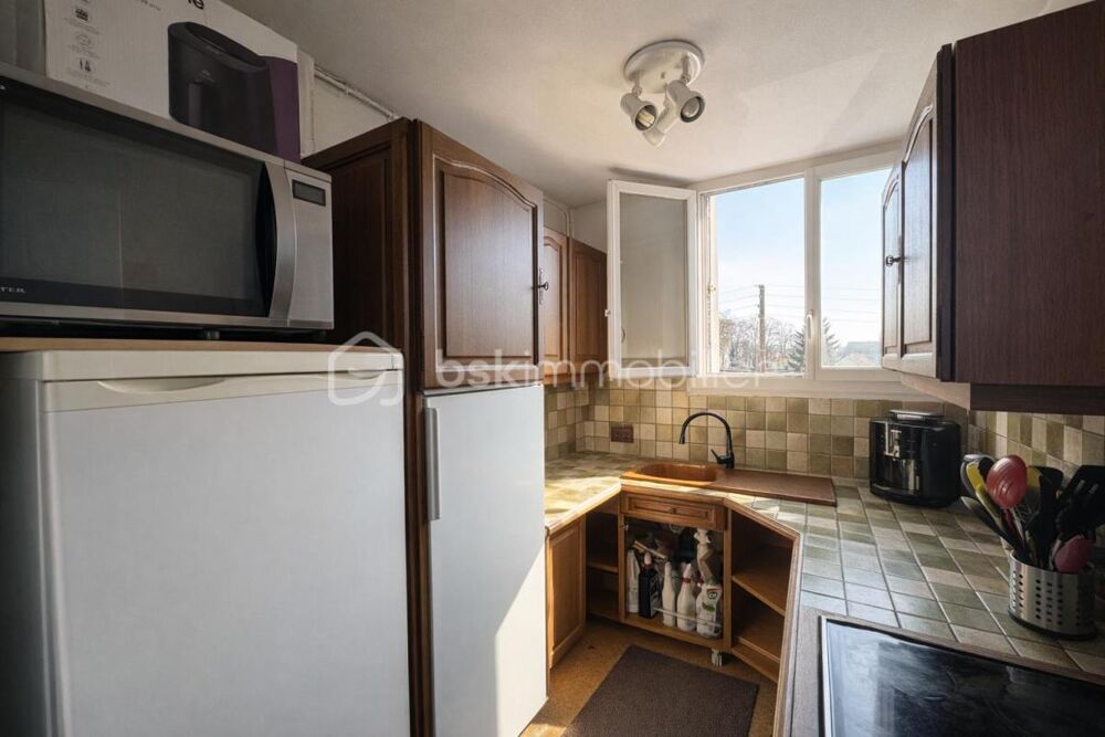 Vente Appartement Bezons – Appartement 3 pièces modulable en 4 pièces (3 chambres) avec balcon et cave – Fort potentiel Bezons