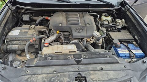 Land Cruiser KDJ 150 3.0 D-4D 190 AWD BVA6 Legende - Entretien constructe 2014 occasion 80000 Amiens