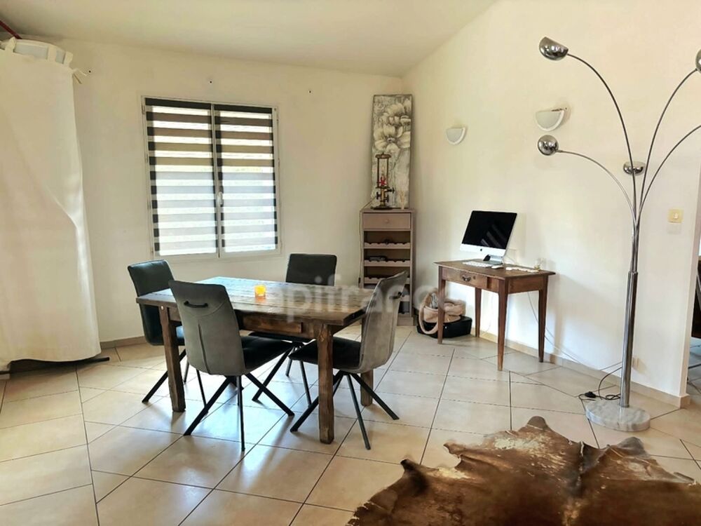 Villa avec piscine à vendre 7 pièces LECCI (20)