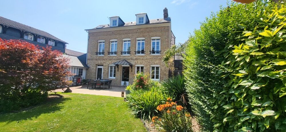 ELBEUF Centre : Propriété 272 m² avec bâtiment Pro 220 m², Jardin 800 m², 6 CH & 4 Gges ! Exceptionnel