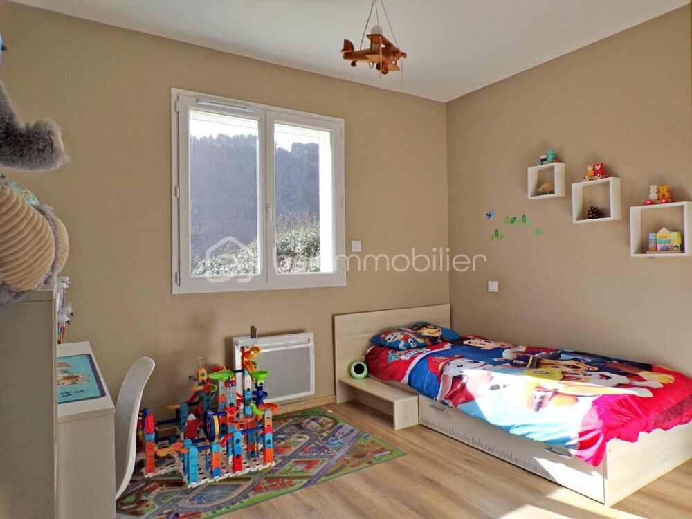 Vente Villa COURNIOU � Plain-pied r�cent � DPE B � 1 015 m� de terrain Courniou